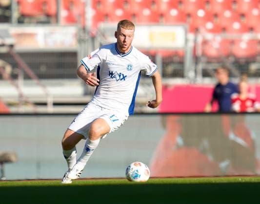 Kai Klefisch SV Darmstadt 98, 17 on the ball GER, 1 FC Nuernberg vs SV Darmstadt 98, Football, 2 Bundesliga, 2 Matchday, Season 2025 2026, 08 08 2025 DFL REGULATIONS PROHIBIT ANY USE OF PHOTOGRAPHS AS IMAGE SEQUENCES AND OR QUASI VIDEO GER, 1 FC Nuernberg vs SV Darmstadt 98, Football, 2 Bundesliga, 2 Matchday, Season 2025 2026, 08 08 2025 Nuernberg Copyright: xEibner-Pressefoto ScottxColemanx EP_SCN