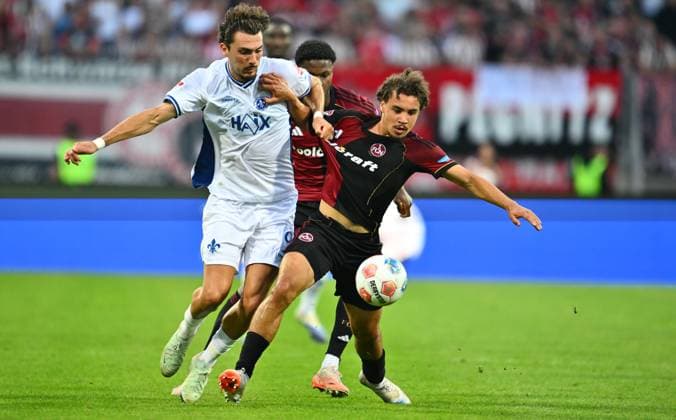 08 08 2025 Soccer Season 2025 2026 2 Soccer Bundesliga 02 Matchday 1 FC Nürnberg FCN Club SV Darmstadt 98 SVD Lilien Sportfoto Zink xwoxzix DFL regulations prohibit any use of photographs as image sequences and or quasi video only for editorial use Fraser Hornby 9, SV Darmstadt 98 D98 SV98 Rafael Lubach 18, 1 FC Nürnberg FCN
