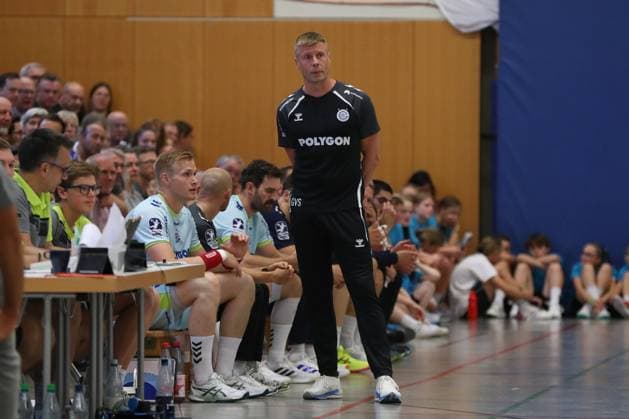 08 08 2025, xgox, Handball Heide Cup, VfL Gummersbach Kadetten Schaffhausen emspor v l Gudjon Valur Sigurdsson Gummersbach, Coach Schneverdingen