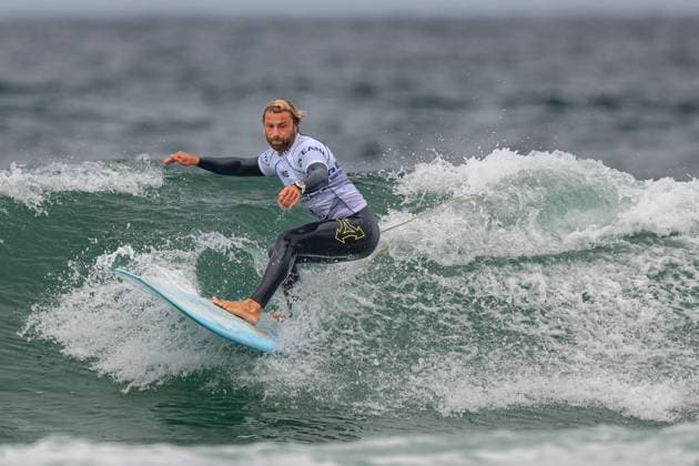 Sport Bilder des Tages 08 08 2025. Boardmasters Aleksander Heeke (Germany) during Boardmasters Longboard Open 2025 at Fistral Beach, Newquay, United Kingdom on 8 August 2025. Newquay Fistral Beach Hampshire United Kingdom Editorial use only , Copyright: xStevexBaileyx PSI-22500-0116