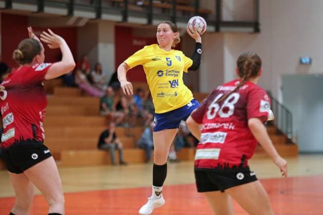 Handball test match HC Leipzig vs FHC Frankfurt Oder, 08 08 25 Kim Angelina Lang 5, HC Leipzig climbs up Handball, 2 Bundesliga Women, HBF, Season 2025 2026, Test match HC Leipzig vs FHC Frankfurt Oder on 08 08 25 at Sporthalle Brüderstraße Leipzig Copyright: xBEAUTIFULxSPORTS JanxKaeferx