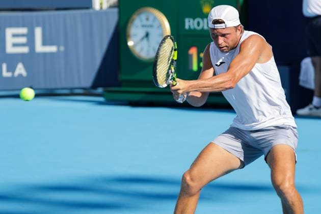 August 8, 2025, Mason, Ohio, U.S: Alexandre Muller (FRA) hits a two-handed backhand during FridayÃ¢â‚¬â ¢s first round of the Cincinnati Open at the Lindner Family Tennis Center , Mason, Oh. Mason U.S - ZUMAs304 20250808_zaf_s304_165 Copyright: xScottxStuartx