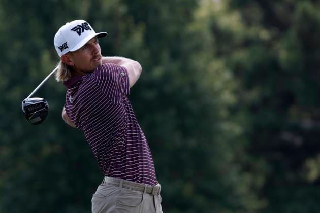 MEMPHIS, TN - AUGUST 07: Jake Knapp of United States hits a tee shot on No. 3 during the first round of the FedEx St. Jude Championship, August 7, 2025, at TPC Southward in Memphis, Tennessee. (Photo by Matthew Maxey Icon Sportswire) GOLF: AUG 07 PGA, Golf Herren FedEx Cup Playoffs - FedEx St. Jude Championship EDITORIAL USE ONLY Icon250807029