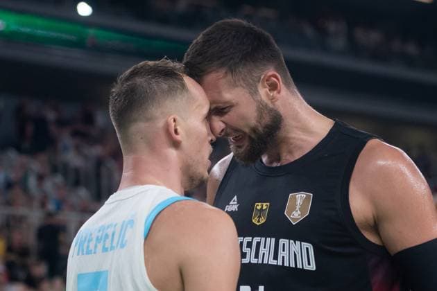 August 8, 2025, Ljubljana, Slovenia: Klemen Prepelic of Slovenia and Leon Kratzer of Germany in fight during the International Friendly, Länderspiel, Nationalmannschaft basketball between Slovenia and Germany at Arena Stozice. Final score was Slovenia 89: 103 Germany Ljubljana Slovenia - ZUMAs197 20250808_aaa_s197_190 Copyright: xMilosxVujinovicx