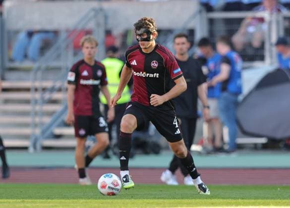 08 08 2025 Soccer Season 2025 2026 2 Soccer Bundesliga 02 Matchday 1 FC Nürnberg FCN Club SV Darmstadt 98 SVD Lilien Sportfoto Zink DaMa xdaxmax DFL regulations prohibit any use of photographs as image sequences and or quasi video only for editorial use Fabio Gruber 4, 1 FC Nürnberg FCN