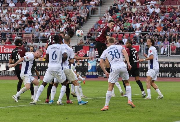 08 08 2025 Soccer Season 2025 2026 2 Soccer Bundesliga 02 Matchday 1 FC Nürnberg FCN Club SV Darmstadt 98 SVD Lilien Sportfoto Zink DaMa xdaxmax DFL regulations prohibit any use of photographs as image sequences and or quasi video only for editorial use Robin Knoche 31, 1 FC Nürnberg FCN with header