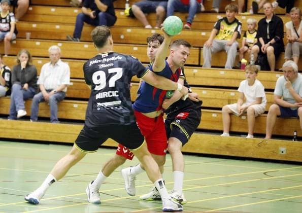 Handball, charity match for Julian Kamp, OSC Rheinhausen - HSG Krefeld