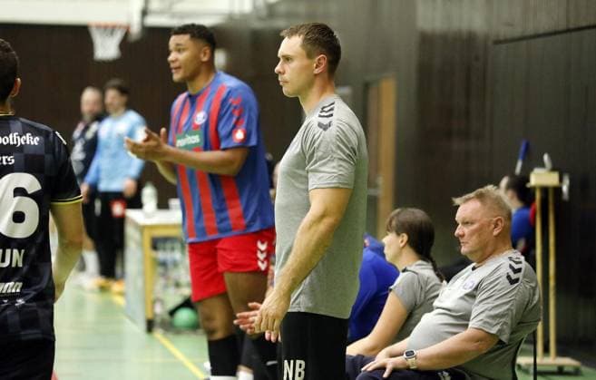 Charity match for the seriously ill OSC handball player Julian Kamp FOR EDITORIAL PURPOSES ONLY EDITORIAL USE ONLY p Charity match for the seriously ill OSC Rheinhausen player Julian Kamp against HSG Krefeld on Friday, August 8, 2025 in Duisburg Germany NRW Duisburg Copyright KerstinxBögeholz Copyright: KerstinxBögeholz doc81vcr6gr3sh1m5qtym21 ,EDITORIAL USE ONLY Copyright: KerstinxBögeholz