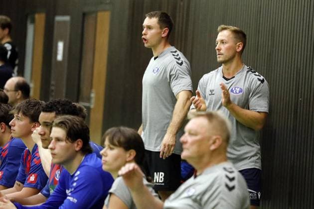 Charity match for the seriously ill OSC handball player Julian Kamp FOR EDITORIAL PURPOSES ONLY EDITORIAL USE ONLY p Charity match for the seriously ill OSC Rheinhausen player Julian Kamp against HSG Krefeld on Friday, August 8, 2025 in Duisburg Germany NRW Duisburg Copyright KerstinxBögeholz Copyright: KerstinxBögeholz doc81vcr6udx5w1gutfuaga ,EDITORIAL USE ONLY Copyright: KerstinxBögeholz