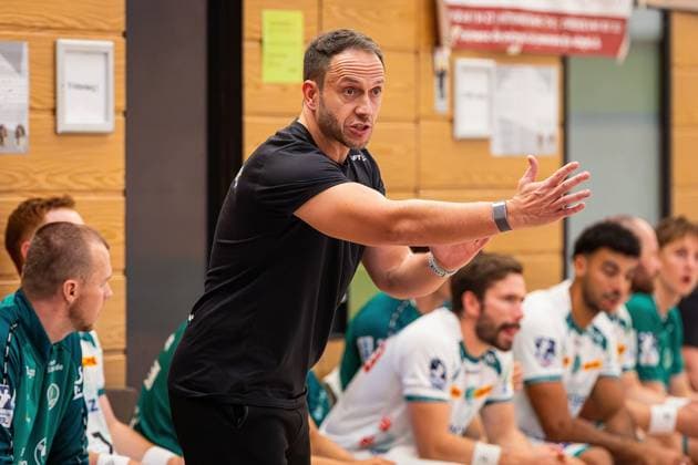 08 08 2025, xovx, Handball Lindencup 2025, HSG Wetzlar SC DHfK Leipzig Coach Raul Alonso SC DHfK Leipzig Linden Stadthalle Hessen Germany EN