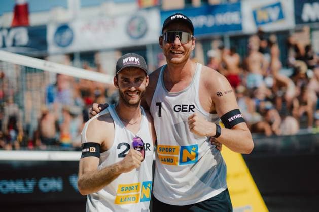 Beach volleyball, Beachvolleyball - Baden Challenge BADEN,AUSTRIA,09.AUG.25 - BEACH VOLLEYBALL - FIVB World Tour - Baden Challenge. Image shows the rejoicing of Clemens Wickler (GER) and Nils Ehlers (GER).  GEPAxpictures xAlexanderxSolc