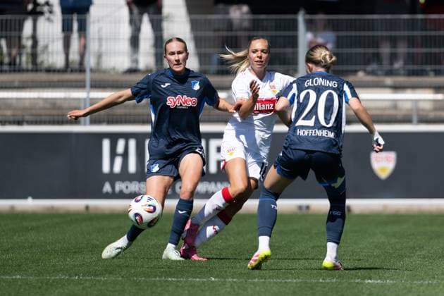 v li Feli Delacauw TSG Hoffenheim, 24 , Janina Hechler VfB Stuttgart, 16 , Laura Gloning TSG Hoffenheim, 20 GER, VfB Stuttgart vs TSG 1899 Hoffenheim, Football, Women, Test match, Friendly match, 2025 2026 season, 09 08 2025, GER, VfB Stuttgart vs TSG 1899 Hoffenheim, Football, Women, Test match, Friendly match, 2025 2026 season, 09 08 2025 Stuttgart Copyright: xEibner-Pressefoto WolfgangxFrankx EP_WFK