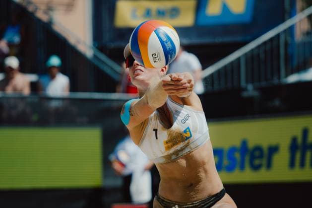 Beach volleyball, Beachvolleyball - Baden Challenge BADEN,AUSTRIA,09.AUG.25 - BEACH VOLLEYBALL - FIVB World Tour - Baden Challenge. Image shows Linda Bock (GER).  GEPAxpictures xAlexanderxSolc