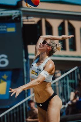 Beach volleyball, Beachvolleyball - Baden Challenge BADEN,AUSTRIA,09.AUG.25 - BEACH VOLLEYBALL - FIVB World Tour - Baden Challenge. Image shows Louisa Lippmann (GER).  GEPAxpictures xAlexanderxSolc