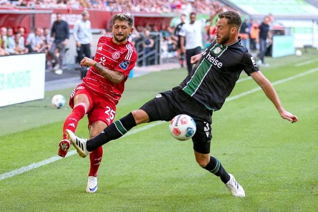 09 08 2025, Football, Fortuna Düsseldorf Hannover 96, 2 Fußball Bundesliga, Merkur Spiel Arena, Saison 2025 2026 xxxxxxxxxxxxxxx DFB regulations prohibit any use of photographs as image sequences and or quasi video Nordrhein Westfalen Germany