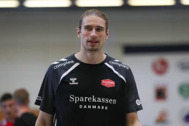 09 08 2025, xgox, Handball Heide Cup Aalborg Handbold Kolstad Handbold emspor, v l Juri Knorr Aalborg, 21 Schneverdingen