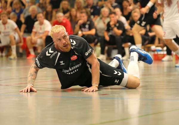 Photo devastated is Rene Antonsen Aalborg Handball Men international, pre-season preparation at the Heide Cup in Schneverdingen on Sat 09 08 2025 Aalborg BK Kolstad IL