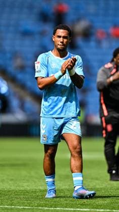 9th August 2025; Coventry Building Society Arena, Coventry, England; EFL Championship, Coventry City versus Hull City; Milan van Ewijk of Coventry City applauds the home fans after the final whistle  GodfreyxPitt