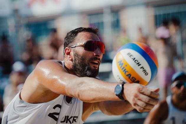 Beach volleyball, Beachvolleyball - Baden Challenge BADEN,AUSTRIA,09.AUG.25 - BEACH VOLLEYBALL - FIVB World Tour - Baden Challenge. Image shows Eduard Reznik (UKR).  GEPAxpictures xAlexanderxSolc