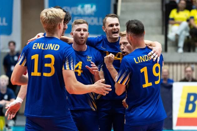 250809 Alfred Brink and Jacob Link of Sweden celebrate during Eurovolley Qualifier match between Sweden and Spain on August 9, 2025 in Habo Photo Robert Boman BILDBYRAN kod XZ XZ0216 volleyball volleyball landslaget sverige spanien national team bbeng em kval em kval herrlandslaget jubel  Copyright: ROBERTxBOMAN BB250809BB578