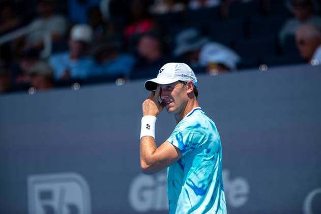 Cincinnati Open Second Round: Casper Ruud V Arthur Rinderknech Casper Ruud is seen during the second round match between Casper Ruud and Arthur Rinderknech at the Cincinnati Open in Mason, Ohio, on August 9, 2025. Mason Ohio United States  Copyright: xJasonxWhitmanx originalFilename:whitman-cincinna250809_npJvZ.jpg