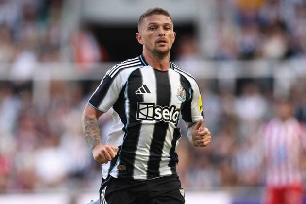 Newcastle United v Atletico Madrid - Pre-Season Friendly Kieran Trippier of Newcastle United plays during the Sela Cup match between Newcastle United and Atletico de Madrid at St. James s Park in Newcastle, on August 9, 2025. Newcastle Tyne and Wear United Kingdom  Copyright: xMIxNewsx originalFilename:fletcher-newcastl250809_npzDN.jpg
