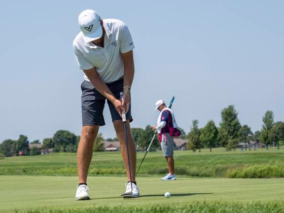 BOLINGBROOK, IL - AUGUST 09: Andy Ogletree putts the ball on the second green during day two of LIV Golf Chicago on Saturday, August 09, 2025 at Bolingbrook Golf Club in Bolingbrook, IL. (Photo by Joseph Weiser Icon Sportswire) GOLF: AUG 09 LIV Golf Chicago EDITORIAL USE ONLY Icon250809019