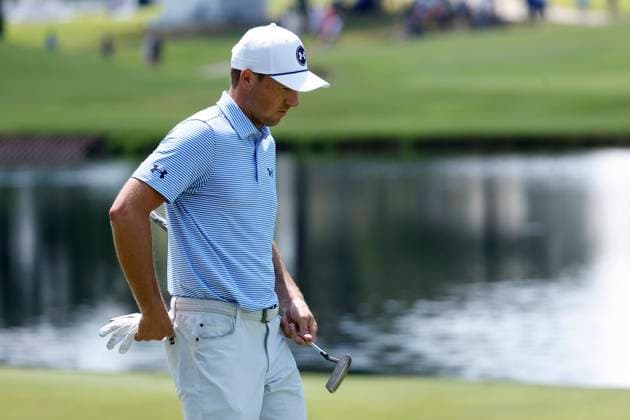 MEMPHIS, TN - AUGUST 09: Jordan Spieth of the United States walks down the No. 18 fairway during the third round of the FedEx St. Jude Championship, August 9, 2025, at TPC Southward in Memphis, Tennessee. (Photo by Matthew Maxey Icon Sportswire) GOLF: AUG 09 PGA, Golf Herren FedEx Cup Playoffs - FedEx St. Jude Championship EDITORIAL USE ONLY Icon250809028