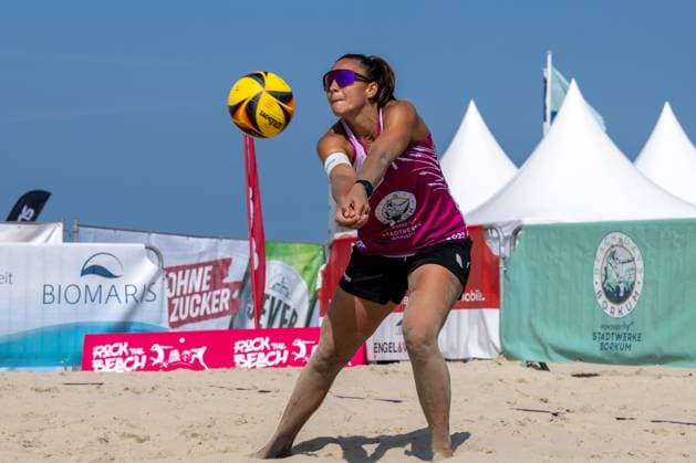 Rock The Beach Tour Borkum, 09 08 2025 Leonie Klinke Rock The Beach Tour Borkum on 09 08 2025 Copyright: xBEAUTIFULxSPORTS PeterxWeberx