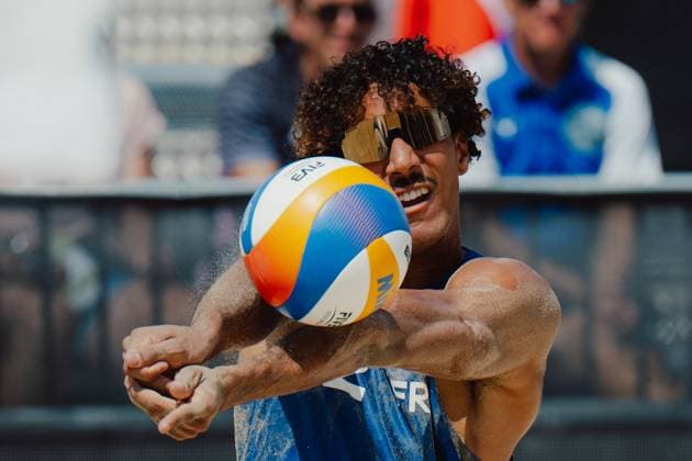Beach volleyball, Beachvolleyball - Baden Challenge BADEN,AUSTRIA,10.AUG.25 - BEACH VOLLEYBALL - FIVB World Tour - Baden Challenge. Image shows Calvin Aye (FRA).  GEPAxpictures xAlexanderxSolc