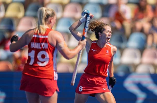 Sport Bilder des Tages EuroHockey Championship Day Three Anna Toman celebrates England™s third goal during the Group B match between England and Scotland in the Women™s 2025 EuroHockey Championship Day Three at SparkassenPark in Mönchengladbach, Germany. UK Newspapers OUT Copyright: xGraemexWilcocksonx FIL-22063-0062