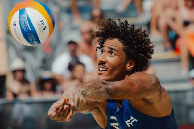 Beach volleyball, Beachvolleyball - Baden Challenge BADEN,AUSTRIA,10.AUG.25 - BEACH VOLLEYBALL - FIVB World Tour - Baden Challenge. Image shows Calvin Aye (FRA).  GEPAxpictures xAlexanderxSolc