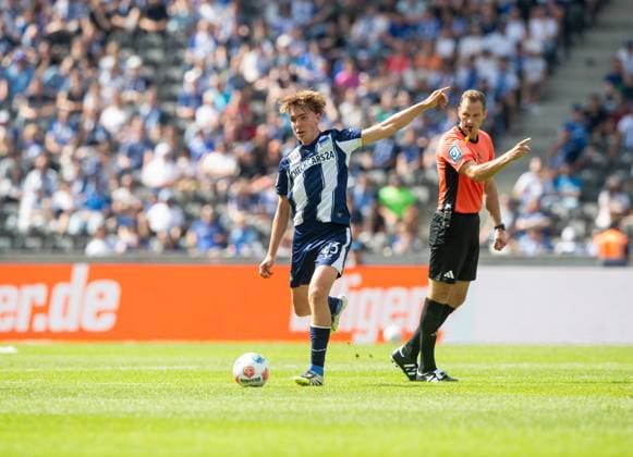 Soccer, Men, Season 2025 2026, 2 Bundesliga 2 Matchday , Hertha BSC Karlsruher SC, Kennet Eichhorn Hertha BSC , 10 08 2025, Copyright: xSebastianxRäppold MatthiasxKochx