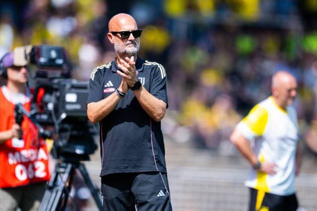 10 08 2025 Football, Women, 2025 2026, Season opener, Test match, Borussia Dortmund Juventus Turin Max Canzi Coach Juventus