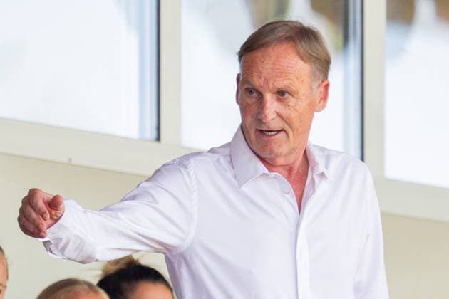 10 08 2025 Football, Women, 2025 2026, Season opener, Test match, Borussia Dortmund Juventus Turin Hans Joachim Watzke in the stands
