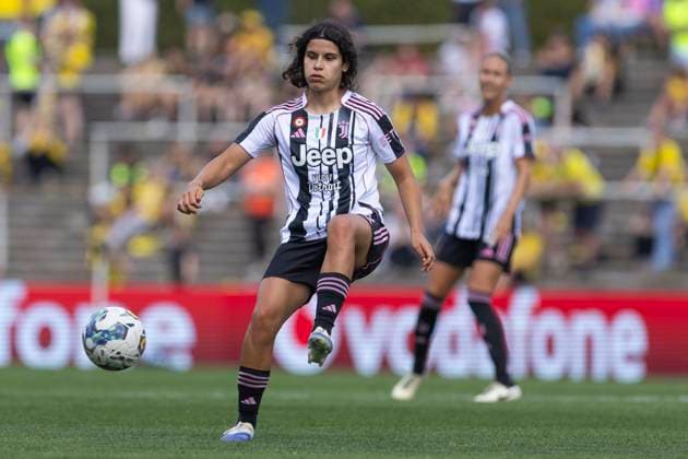 Test match women Borussia Dortmund Juventus Turin 10 08 2025 Eva Schatzer Juventus Turin, 6 in the test match between Borussia Dortmund and Juventus Turin, on 10 08 2025, Stadion Rote Erde, Dortmund Copyright: xBEAUTIFULxSPORTS Meuselx