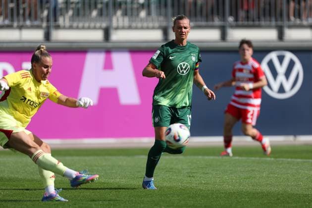 VfL Union Berlin, Women Wolfsburg, 10 08 2025, FOOTBALL VfL Wolfsburg vs Union Berlin, Test match, Season 2025 26 Alexandra Popp VfL Wolfsburg Wolfsburg