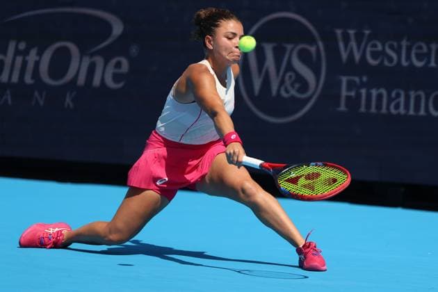August 10, 2025, Mason, Ohio, United States: JASMINE PAOLINI of Italy during the match against M. Sakkari of Greece in the second round of the Cincinnati Open at the Lindner Family Tennis Center. Mason, Ohio. Mason United States - ZUMAc278 20250810_zsp_c278_010 Copyright: xMarcinxCholewinskix