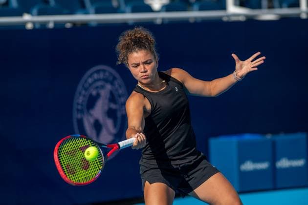 Cincinnati Open: Morning Sessions On Practice Courts Jasmine Paolini practices on Center Court prior to her second-round match at the Cincinnati Open in Mason, Ohio, on August 10, 2025. Mason Ohio United States  Copyright: xJasonxWhitmanx originalFilename:whitman-cincinna250810_nptF3.jpg