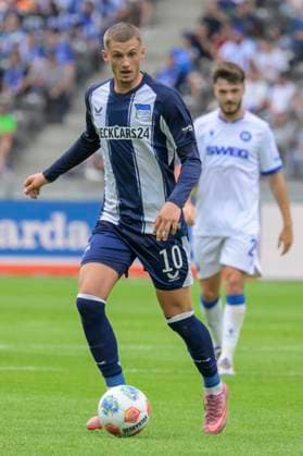 GER, Berlin, Football, Hertha BSC vs Karlsruher SC, KSC, DFB, 2 Bundesliga, Season 2025 2026, 10 08 25 v l Michael Cuisance Hertha BSC , DFB DFL REGULATIONS PROHIBIT ANY USE OF PHOTOGRAPHS AS IMAGE SEQUENCES AND OR QUASI VIDEO, Copyright: HMBxMedia UwexKoch