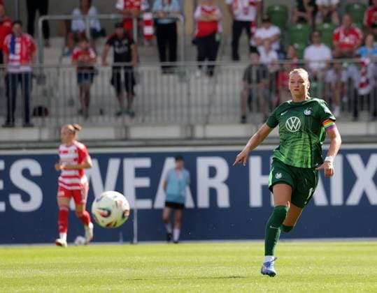 Alexandra Popp VfL Wolfsburg Football, Women, Season 2025 2026, 1 Liga, Google Pixel Women Bundesliga, VfL Wolfsburg vs Union Berlin, Season preparation, Test match, 0 2, Fanfest DFL REGULATIONS PROHIBIT ANY USE OF PHOTOGRAPHS AS IMAGE SEQUENCES AND OR QUASI VIDEO