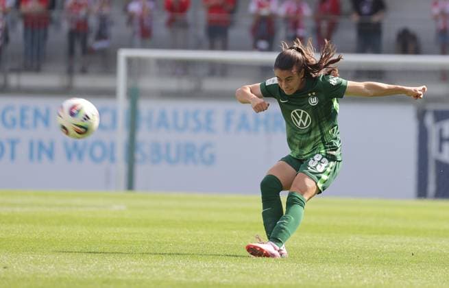 Judit Pujols VfL Wolfsburg Football, Women, Season 2025 2026, 1 Liga, Google Pixel Women Bundesliga, VfL Wolfsburg vs Union Berlin, Pre-season, Test match, 0 2, Fanfest DFL REGULATIONS PROHIBIT ANY USE OF PHOTOGRAPHS AS IMAGE SEQUENCES AND OR QUASI VIDEO