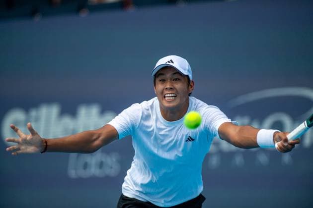Cincinnati Open: Andrey Rublev V Learner Tien Learner Tien is seen during his second-round match at the Cincinnati Open in Mason, Ohio, on August 10, 2025. Mason Ohio United States  Copyright: xJasonxWhitmanx originalFilename:whitman-cincinna250810_npMLu.jpg