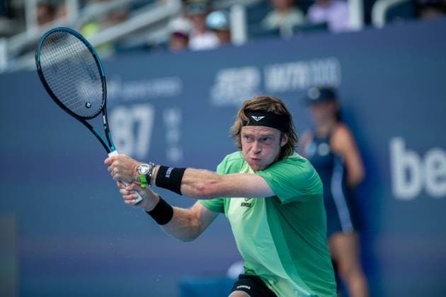 Cincinnati Open: Andrey Rublev V Learner Tien Andrey Rublev is seen during his second-round match at the Cincinnati Open in Mason, Ohio, on August 10, 2025. Mason Ohio United States  Copyright: xJasonxWhitmanx originalFilename:whitman-cincinna250810_npdNk.jpg