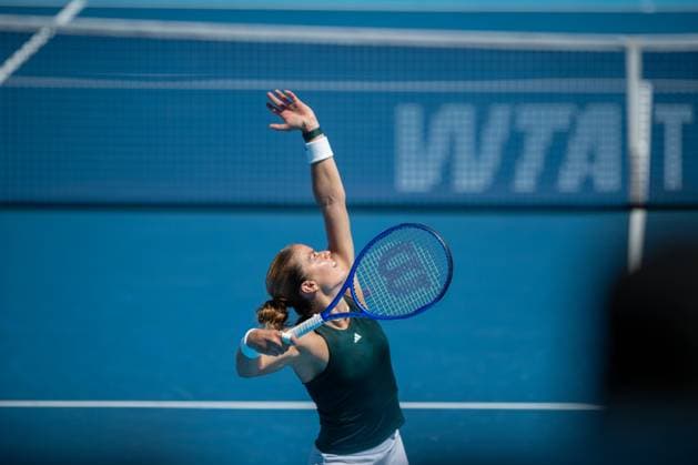 Cincinnati Open: Jasmine Paolini V Maria Sakkari Maria Sakkari is seen during her second-round match at the Cincinnati Open in Mason, Ohio, on August 10, 2025. Mason Ohio United States  Copyright: xJasonxWhitmanx originalFilename:whitman-cincinna250810_np1Ry.jpg