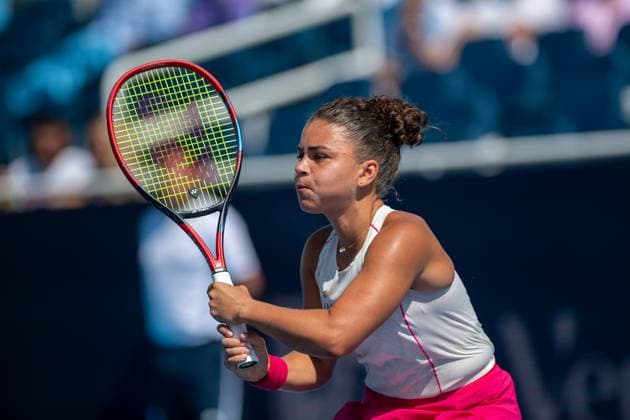Cincinnati Open: Jasmine Paolini V Maria Sakkari Jasmine Paolini is seen during her second-round match at the Cincinnati Open in Mason, Ohio, on August 10, 2025. Mason Ohio United States  Copyright: xJasonxWhitmanx originalFilename:whitman-cincinna250810_npt4n.jpg