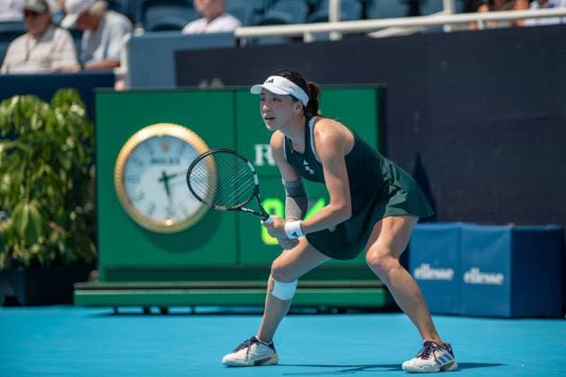 Cincinnati Open: Coco Gauff V Xinyu Wang Xinyu Wang is seen during her second-round match at the Cincinnati Open in Mason, Ohio, on August 10, 2025. Mason United States  Copyright: xJasonxWhitmanx originalFilename:whitman-cincinna250810_npDbc.jpg