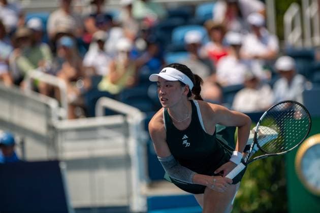 Cincinnati Open: Coco Gauff V Xinyu Wang Xinyu Wang is seen during her second-round match at the Cincinnati Open in Mason, Ohio, on August 10, 2025. Mason United States  Copyright: xJasonxWhitmanx originalFilename:whitman-cincinna250810_npug9.jpg