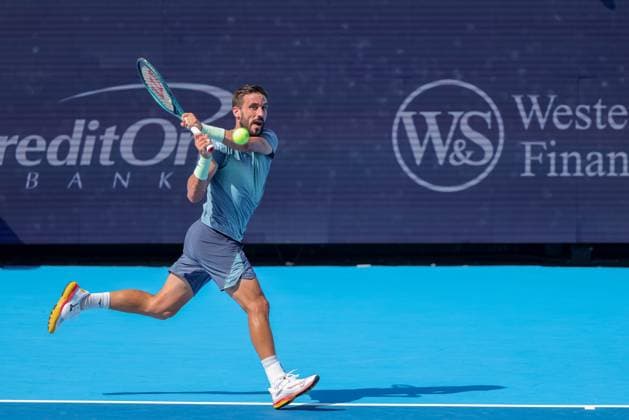 August 10, 2025, Mason, Ohio, U.S: Damir Dzumhur (BIH) in action during SundayÃ¢â‚¬â ¢s second round of the Cincinnati Open at the Lindner Family Tennis Center, Mason, Oh. Mason U.S - ZUMAs304 20250810_zaf_s304_018 Copyright: xScottxStuartx