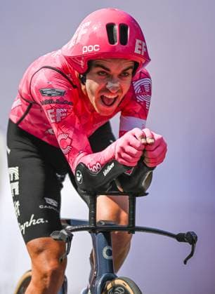 82nd Tour De Pologne 2025 - Stage 7 WIELICZKA, POLAND AUGUST 10: Max Walker of Great Britain, riding for EF Education - EasyPost Team, races through the final kilometer of Stage 7, a 12.5 km individual time trial from Wieliczka to Wieliczka, during the 82nd Tour de Pologne, in Wieliczka, Lesser Poland Voivodeship, Poland, on August 10, 2025. Wieliczka Poland Copyright: xArturxWidakx originalFilename:widak-82ndtour250810_npy69.jpg